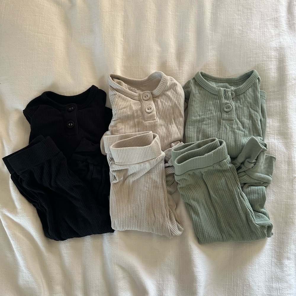 6-12m Kyte Baby ribbed set bundle
